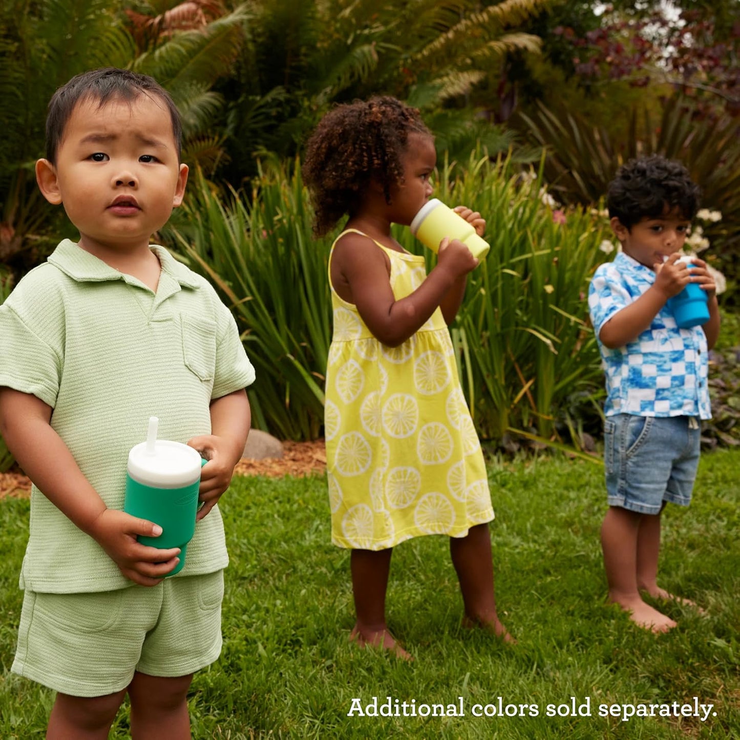 Easy To Hold Lightweight Leak-Resistant Silicone Tumbler with Straw